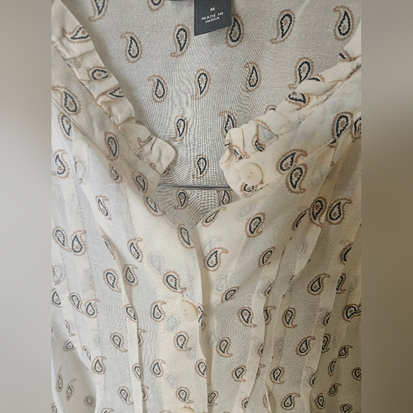 NWOT Ann Taylor Cream Paisley Blouse - Picture 4 of 16
